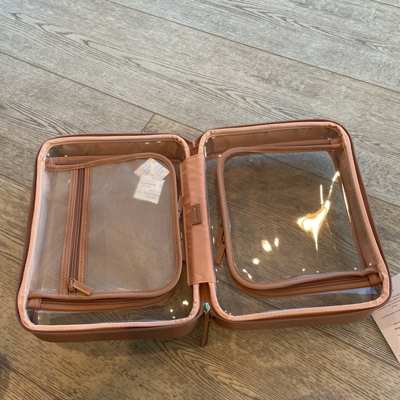 NEW- Calpak Large Cosmetics Bag - Picture 4 of 6